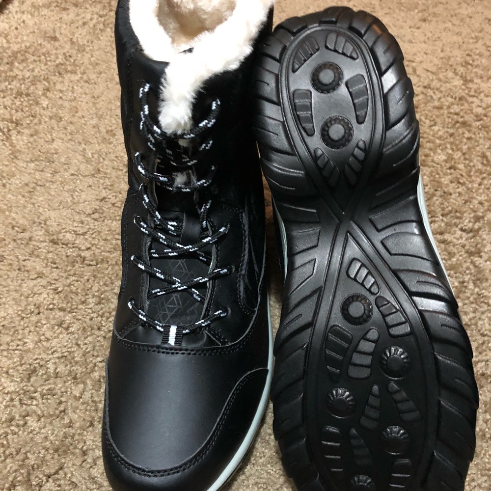 Boots... snow... New